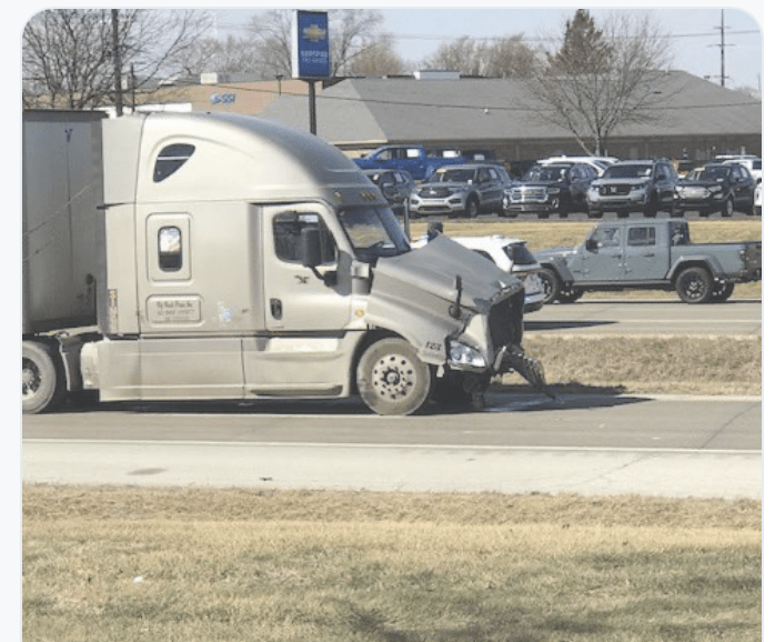 Indiana must stop granting CDLs to&nbsp;illegals.