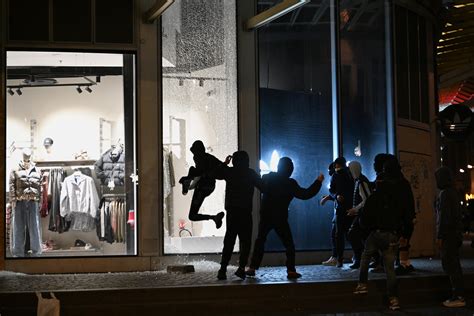 France Curfew